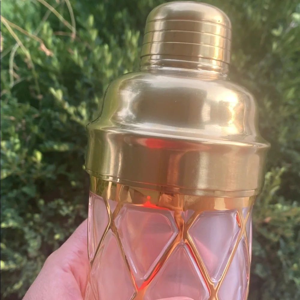 🤍💛Altuzarra 18k Diamond Lattice Pattern Glass Cocktail Shaker Bar ware🤍💛